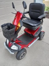 Golden Technologies Patriot Model GR575 Power Scooter 