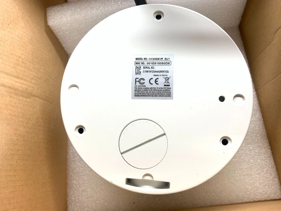 CNB Digital Color IP Network Camera (IVC5055VR EU1) + Accessories - Image 4 of 4