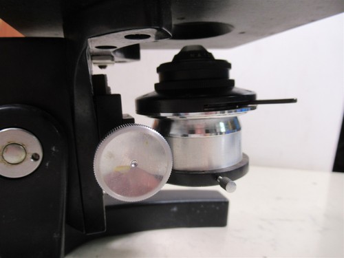 Bausch & Lomb Optical Vintage Microscope Monocular with 3 Objectives Wood Case - 第 13/24 張圖片