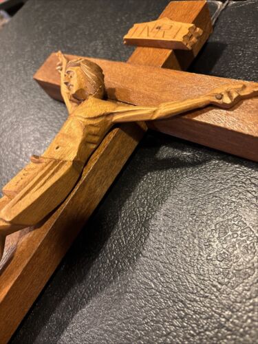 35) CROCIFISSO CROCE VINTAGE IN LEGNO INTAGLIATO A MANO ALTEZZA 16” - Foto 5 di 12
