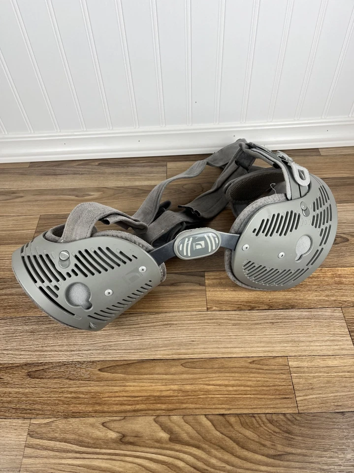 Rodillera Ossur Unloader Adulto Talla Mediana Derecha Medial RM - Usada (B) Foto 2 de 4