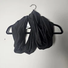 NWT Beyond Yoga Women Infinity Scarf One Size Black Hidden Pocket Travel Active