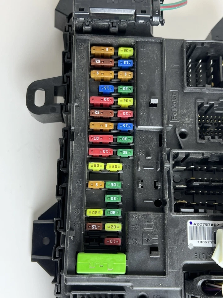 2019 FORD F150 FUSE BOX RELAY CONTROL JUNCTION UNIT JU5T-15604JAR OEM - Image 2 of 4