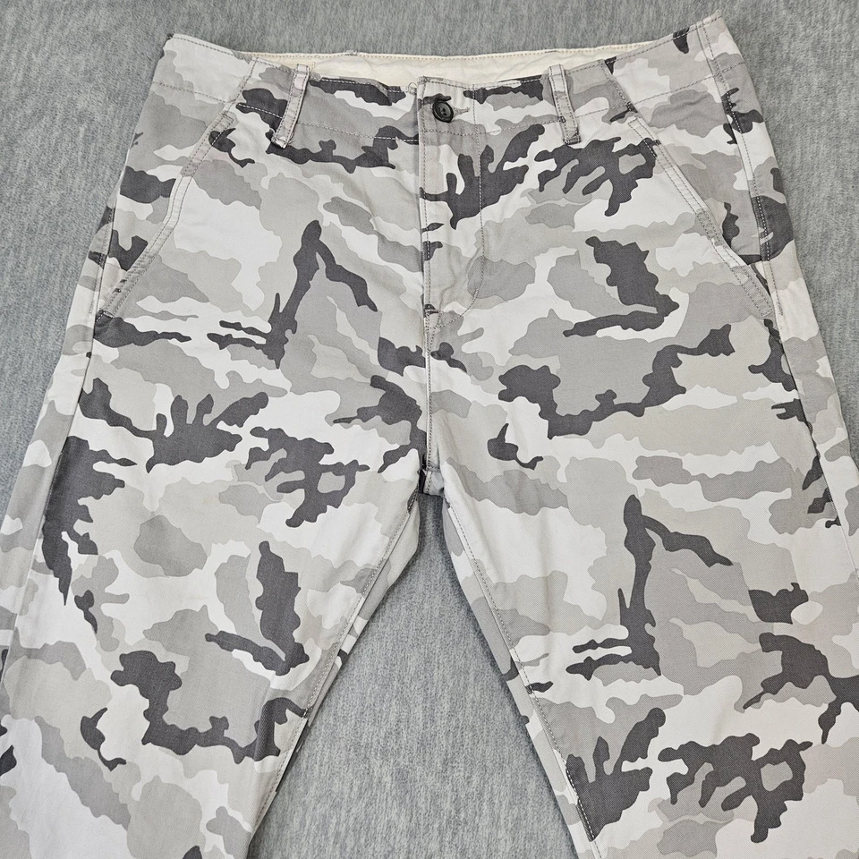 Pantalones Chinos Levi's Para Hombre 32x30 Gris Camuflaje Cremallera Mosca Pierna Recta Solapa Bolsillos Foto 2 de 4