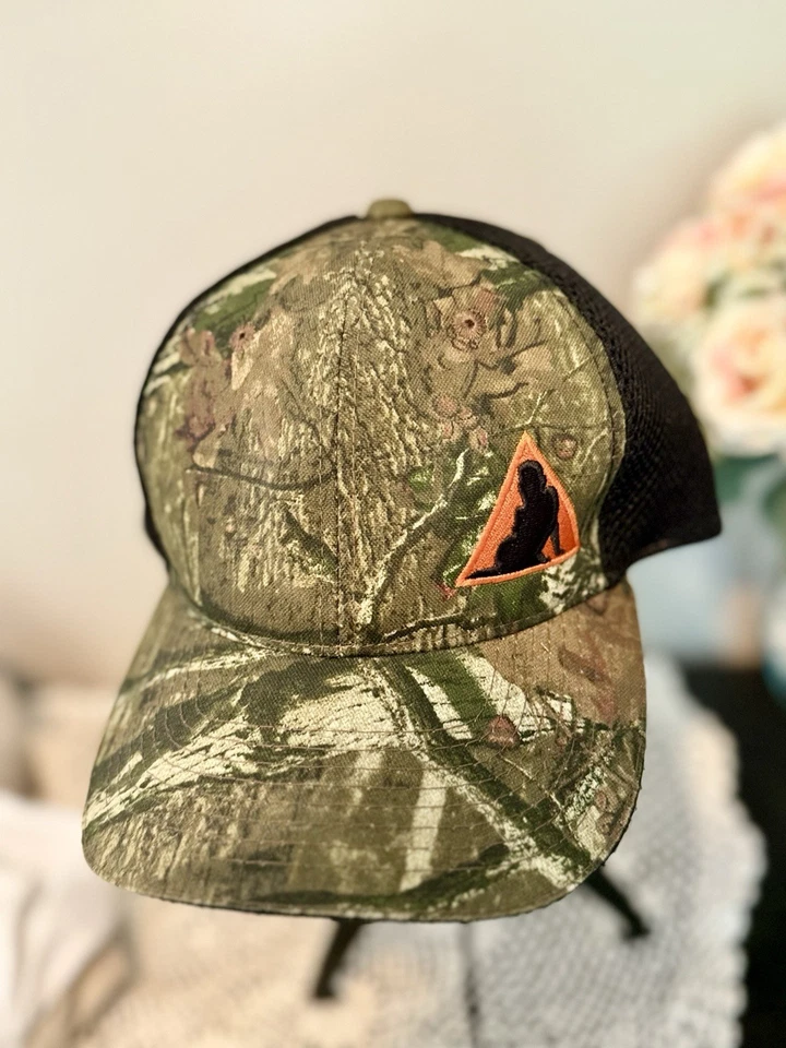 New Mossy Oak Camo Trail, Strap back, Lightweight W/ Tags - Image 2 of 4