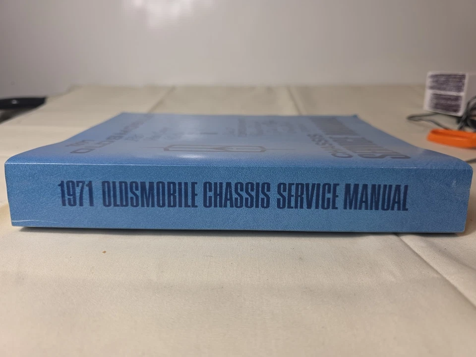 1971 Oldsmobile Chassis Service Manual Cutlass 442 Delta 88 Tornado - Изображение 2 из 4