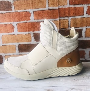 timberland flyroam pull on