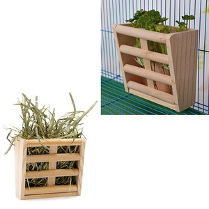 mess free hay feeder