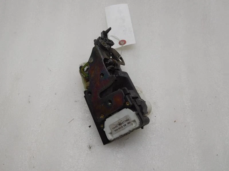 Привод замка правой задней двери R/R 2000 CHEVROLET MALIBU uHO53 - Изображение 3 из 3