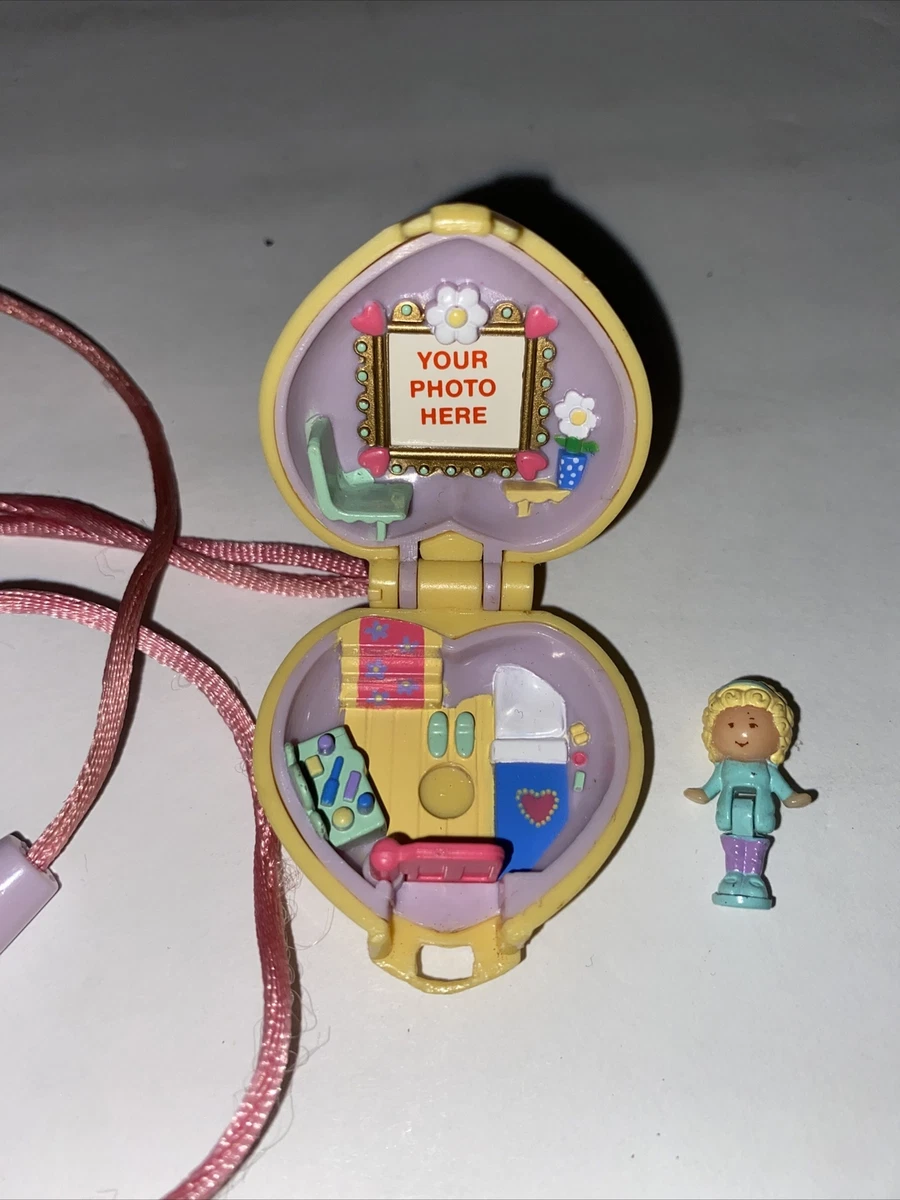 1991 Polly Pocket Vintage Polly in her Bedroom Locket Bluebird Toys Plus  Doll