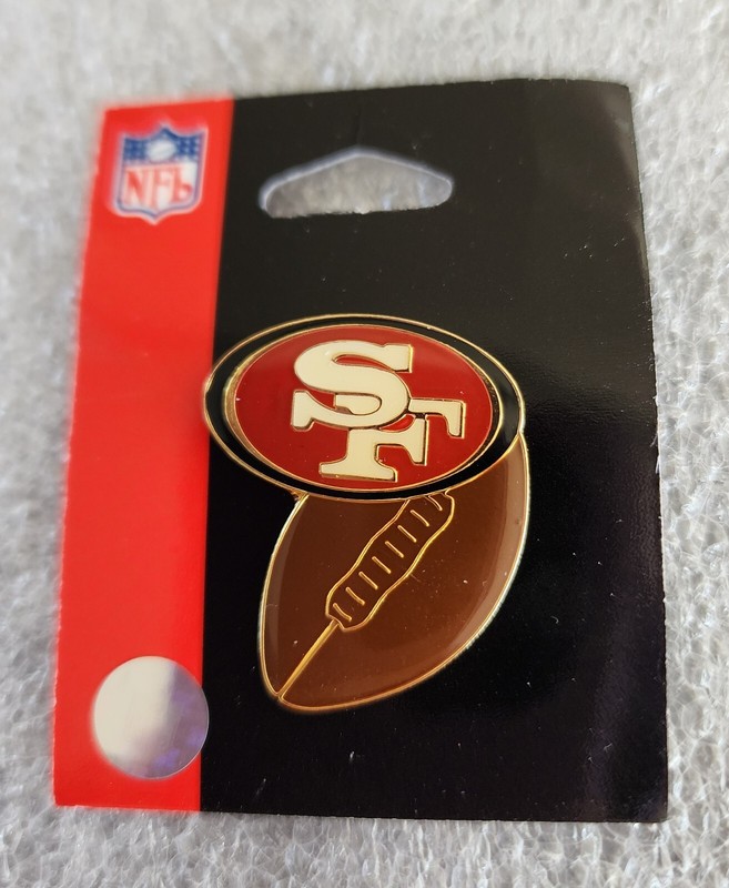 NFL~SAN FRANCISCO 49ERS FOOTBALL With OFFICIAL LOGO COLLECTIBLE PIN