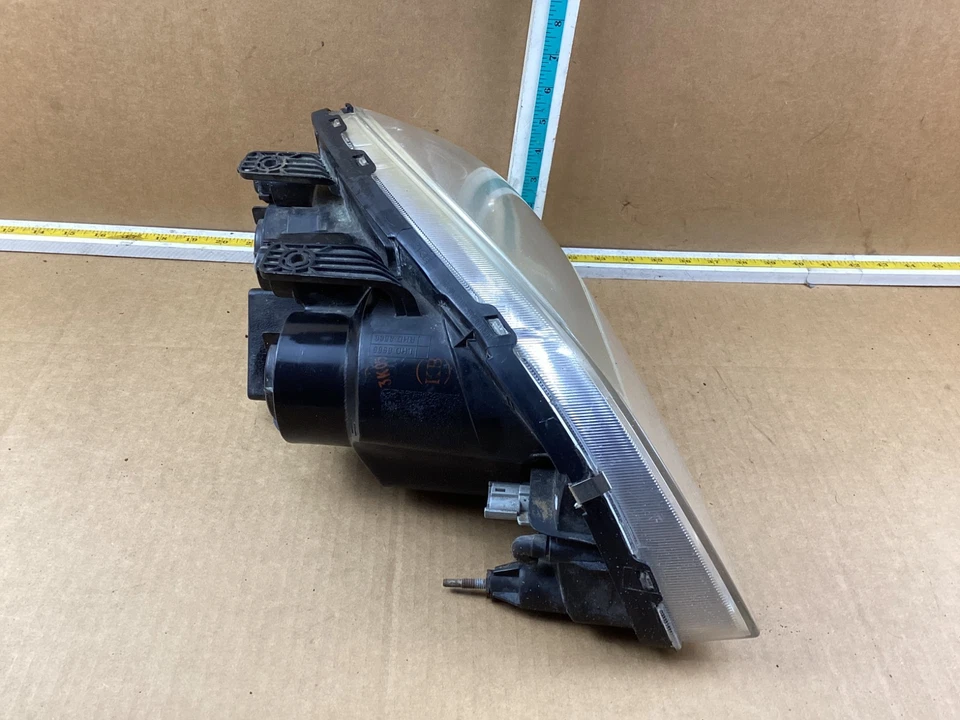 Conjunto de faros laterales del conductor izquierdo Suzuki Forenza 2004-2008 114-59332 OEM Foto 4 de 4