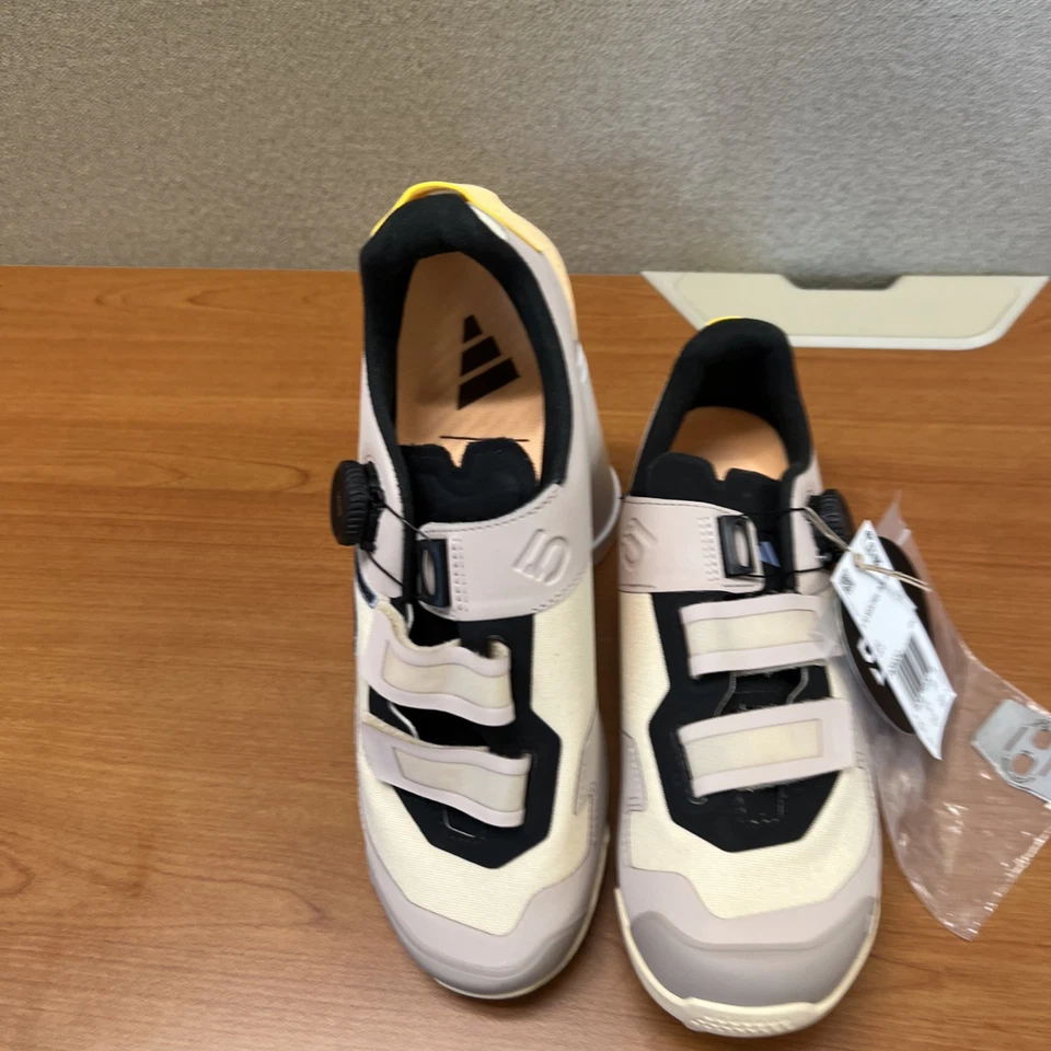 Adidas Five Ten Kestrel BOA Women’s Size 8 Mountain Bike Shoes Sand Strata HQ603 - Image 2 of 4