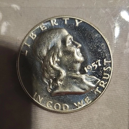 1957 Franklin Half Dollar Uncirculated Silver Coin 50C 0.9 Fineness Uncertified