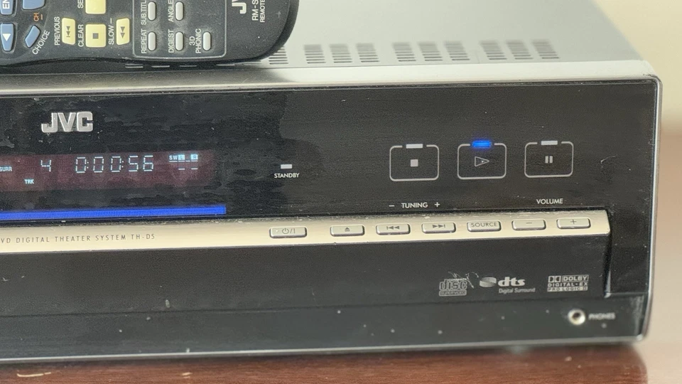 JVC DVD DIGITAL THEATER SYSTEM TH-D5 w/ Remote - Working - Image 3 of 3
