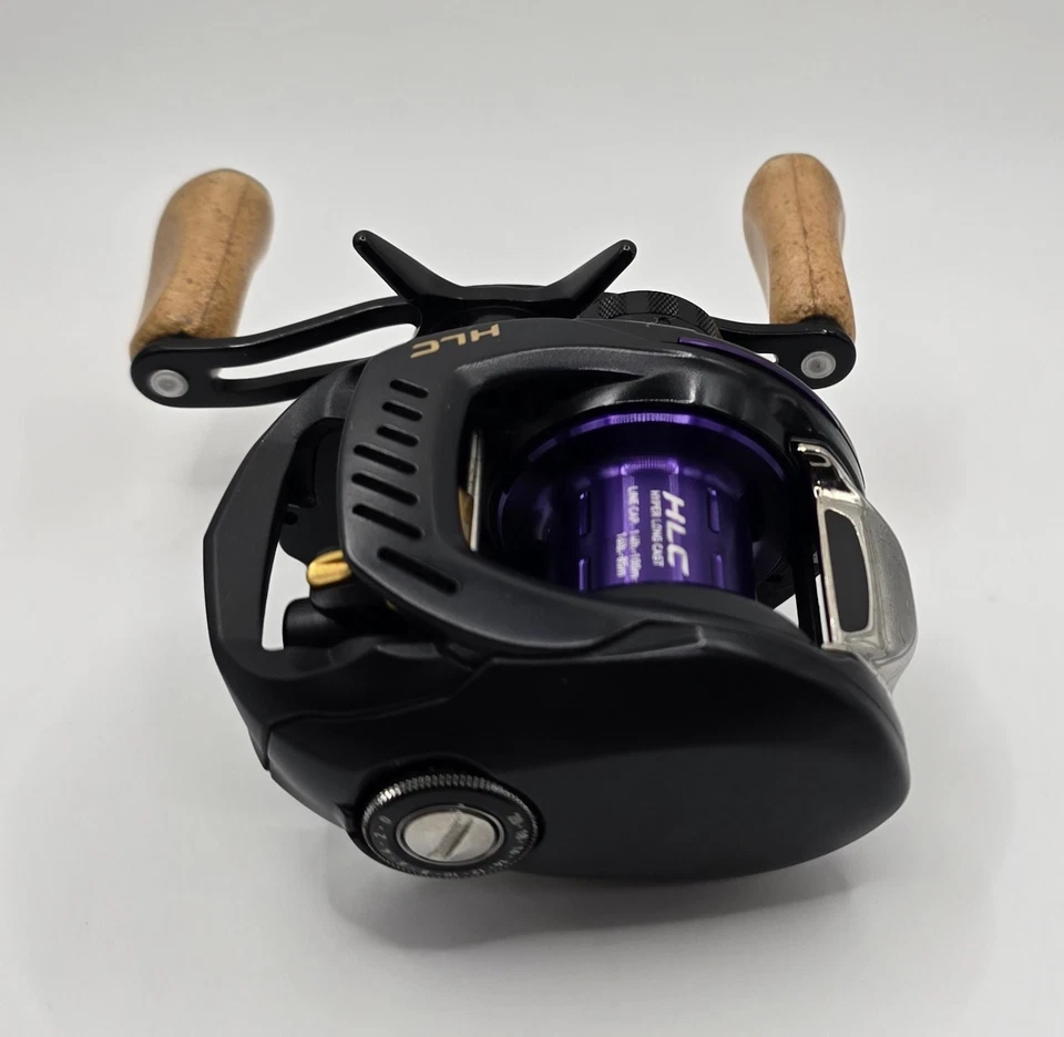 Daiwa Zillion TW HLC 1514 SH Baitcast Reel Right Hand from Japan - image 3 of 4