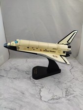 NASA US Space Shuttle Discovery Orbiter Desk Display Spacecraft 1/100