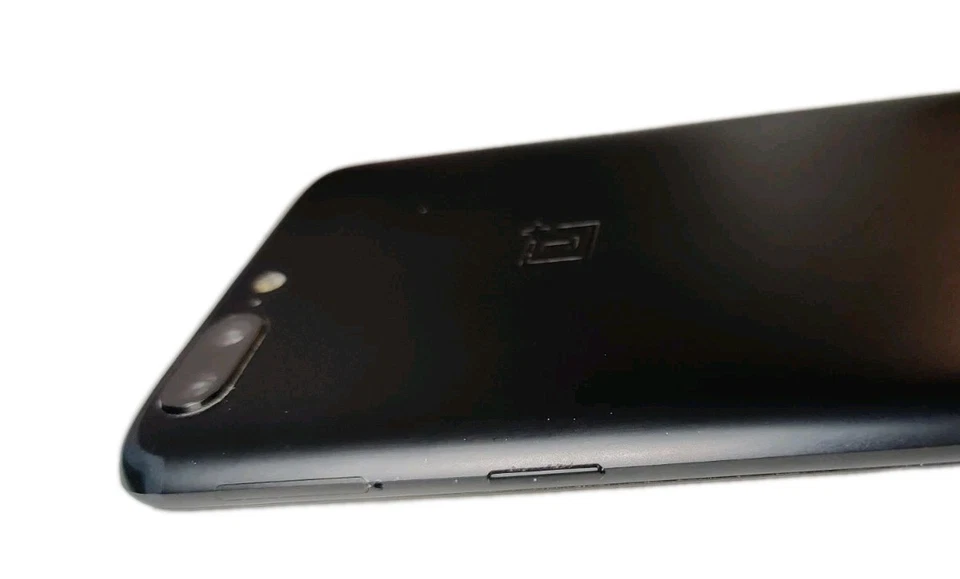 🔥✅OnePlus 5 128GB Midnight black Unlocked fully Working ✅ #278h✅ Android 10 - Image 3 of 4