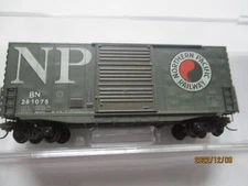 Micro-Trains # 10144011 Burlington Northern/ex -NP BNSF Family Series #4 N-Scale