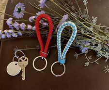 2 PCS, Keychain Hand-Woven Leather Keychain Car Keychain Men Women Leather