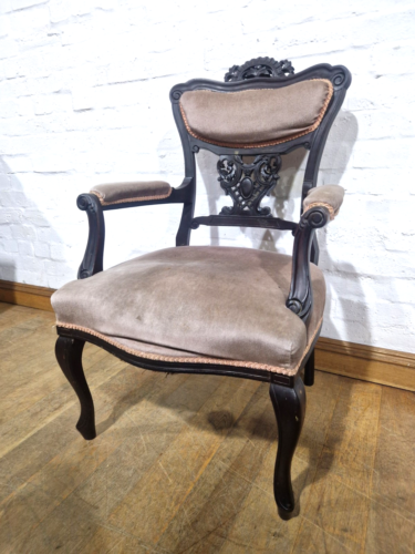 Antique Victorian carved salon chair - library reading armchair - bedroom chair - Picture 6 of 19