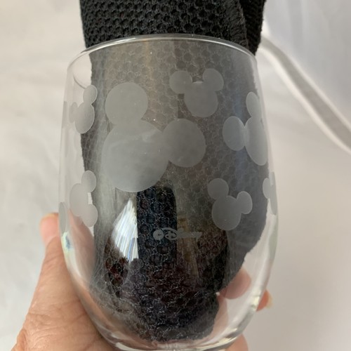 Vaso de vino grabado con cabeza esmerilada de Disney Mickey Mouse - Imagen 7 de 7