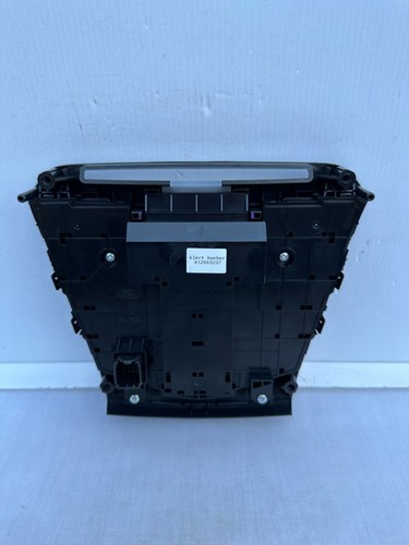 Ford Focus Stereo Radio CD Controls Centre Dash Panel Black MK3 BM5T-18K811-MA - Picture 8 of 9