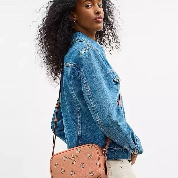 Borsa fotocamera Coach Jamie nuova con etichette con stampa guscio CBM17 corallo alba