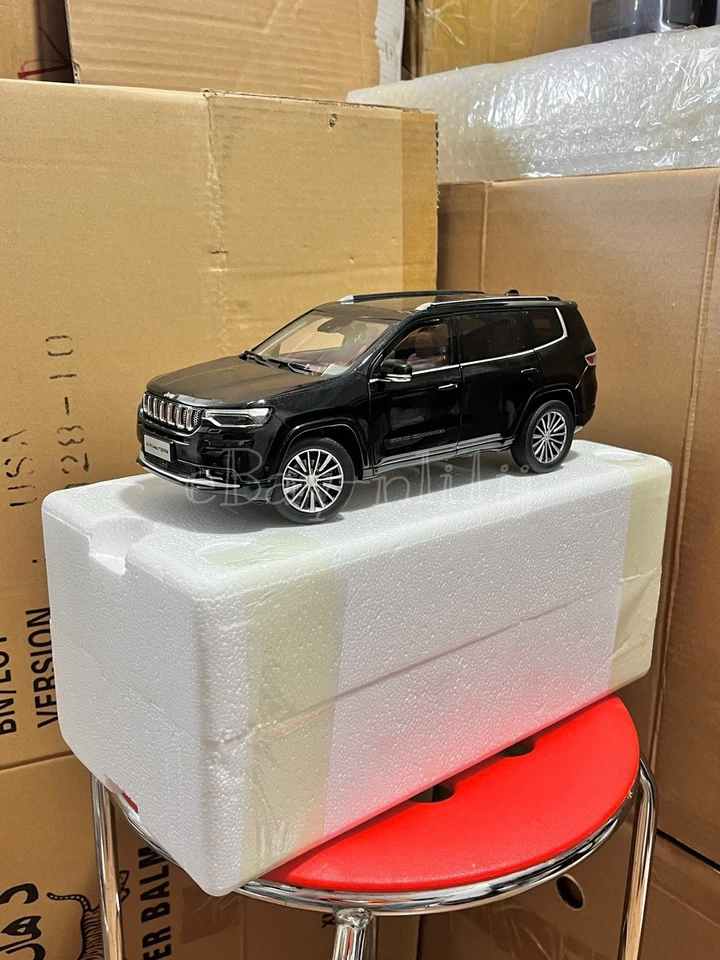 Jeep Grand Cherokee Commander 2018~2022 modelo diecast negro diamante escala 1:18 Foto 2 de 4