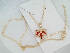 New Goldtone Fine Oval Link Necklace Red Crystal Maple Leaf Pendant Lovely