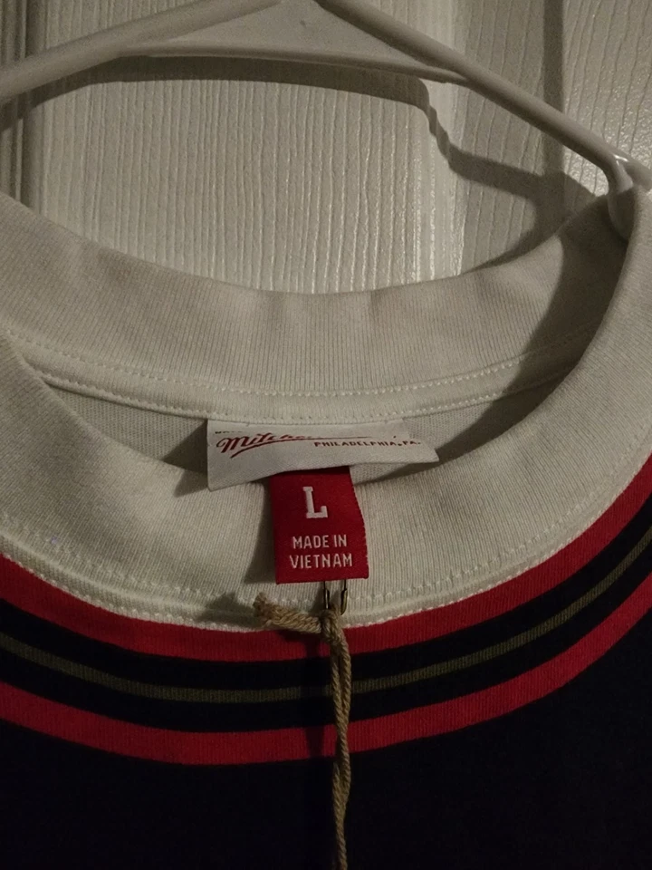 Camiseta deportiva Mitchell & Ness 97-98 Allen Iverson Sixers Swingman talla grande  Foto 2 de 4