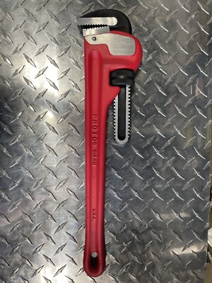 Proto 18'' Steel Straight Pipe Wrench 2-1/2'' Pipe Capacity 818HD