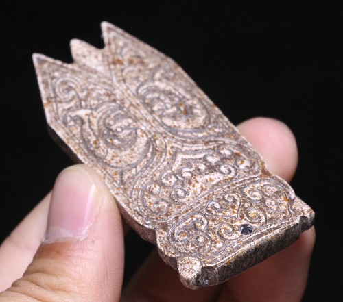 Ciondolo amuleto Cicala intagliato cultura 2,9'' Cina Liangzhu giada - Foto 6 di 6