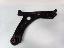 Triangle de suspension Toyota AYGO