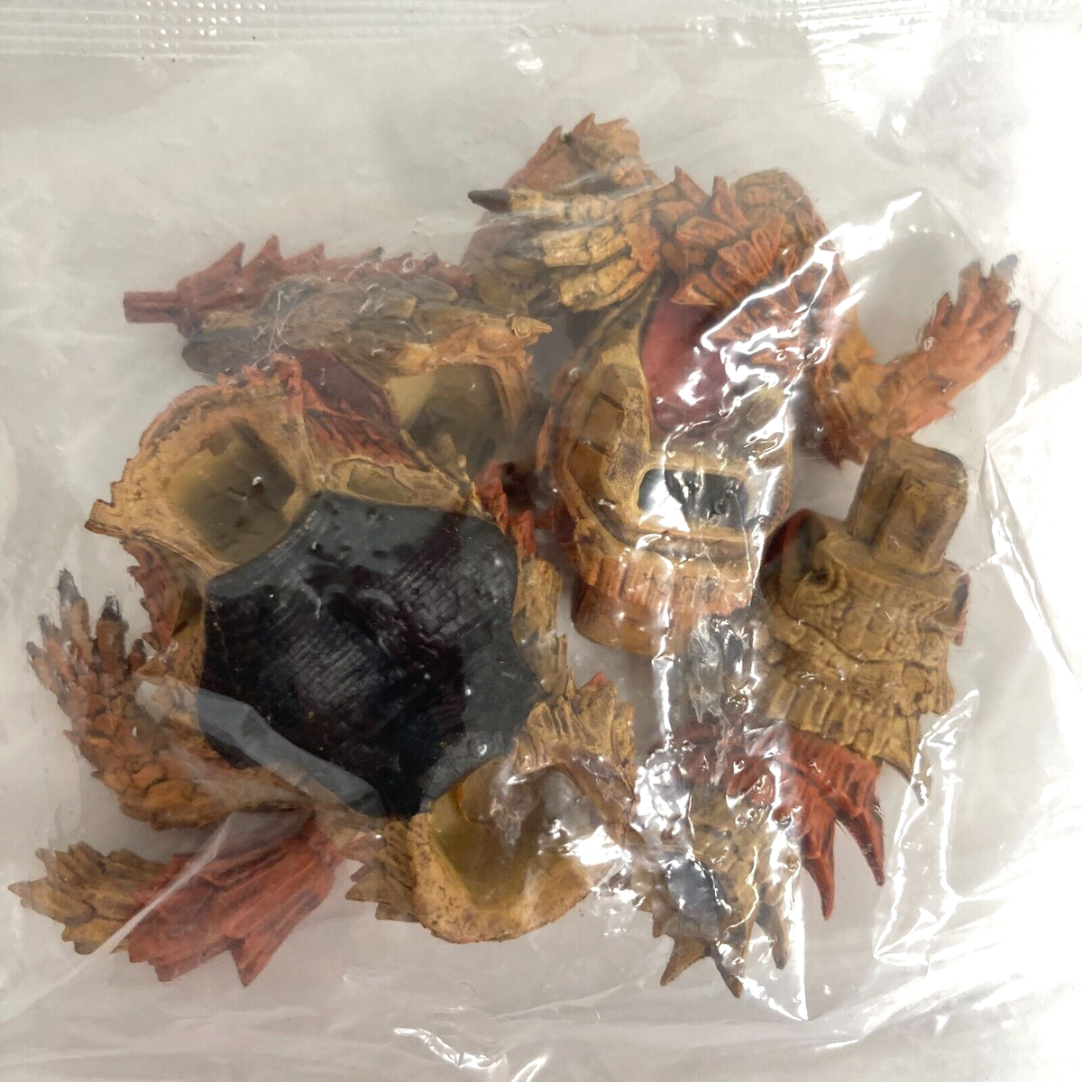 1/1 Size Armadillo Girdled Lizard Figure defensive posture Yellow