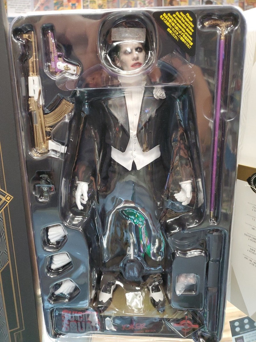1/6 Hot Toys Suicide Squad Joker (Tuxedo Version) MMS395