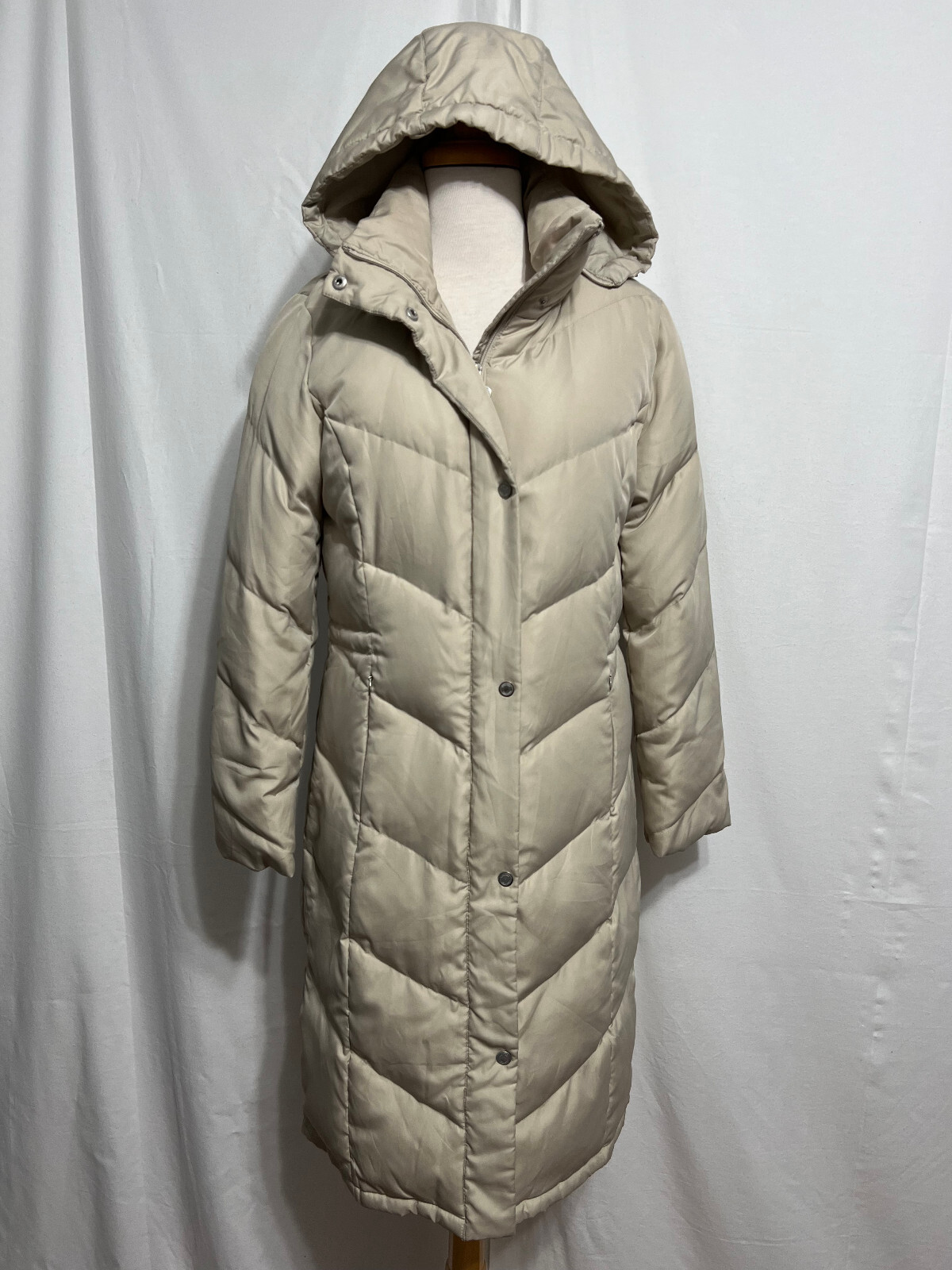 Fine Beige Hooded Drawstring Duck Down Puffer Coat Winter