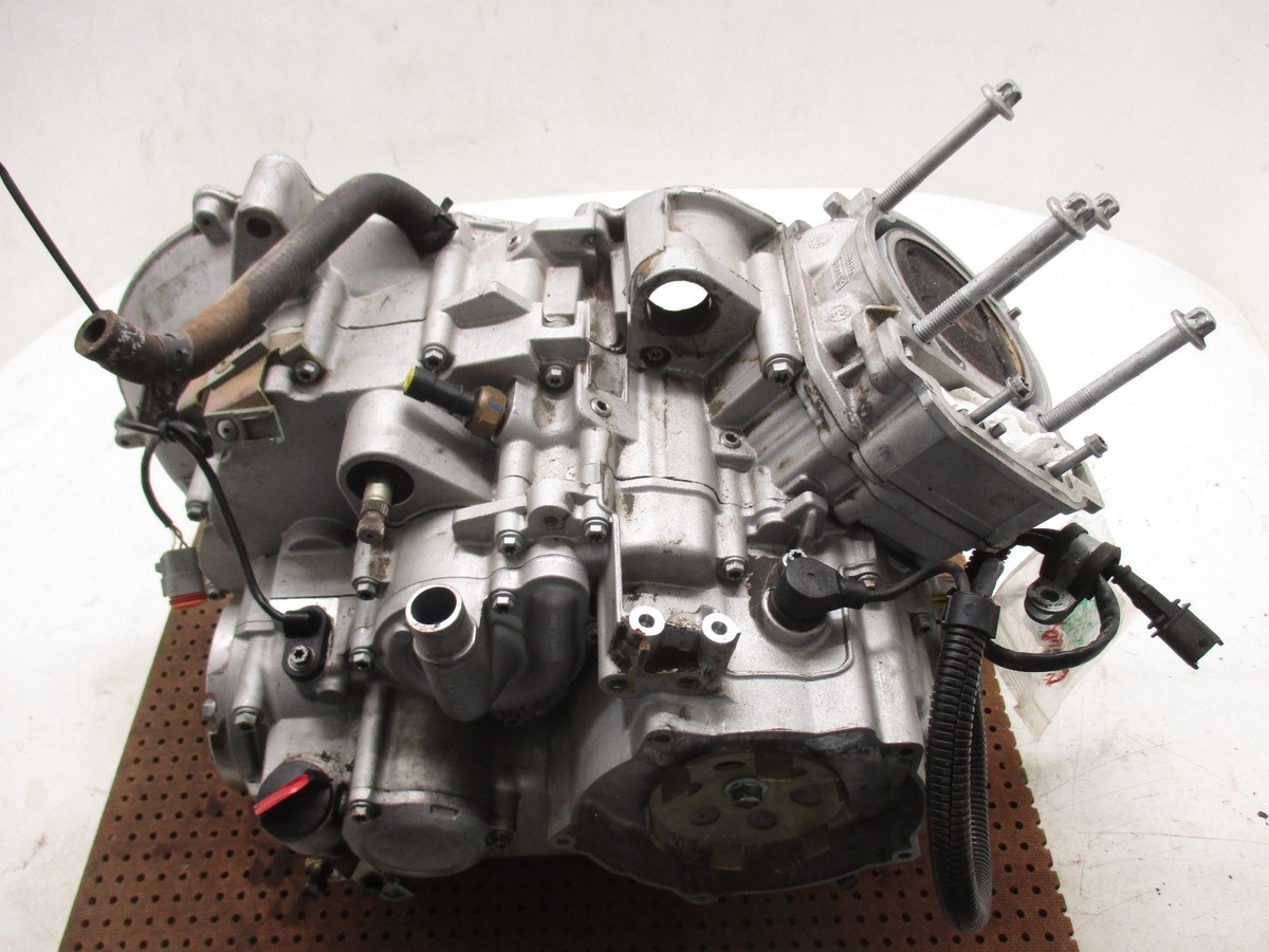 Can-Am Outlander Max 400 2006 (0740) engine - engine minus Can-Am Outlander Max 400 2006 (0740) engine - engine minus