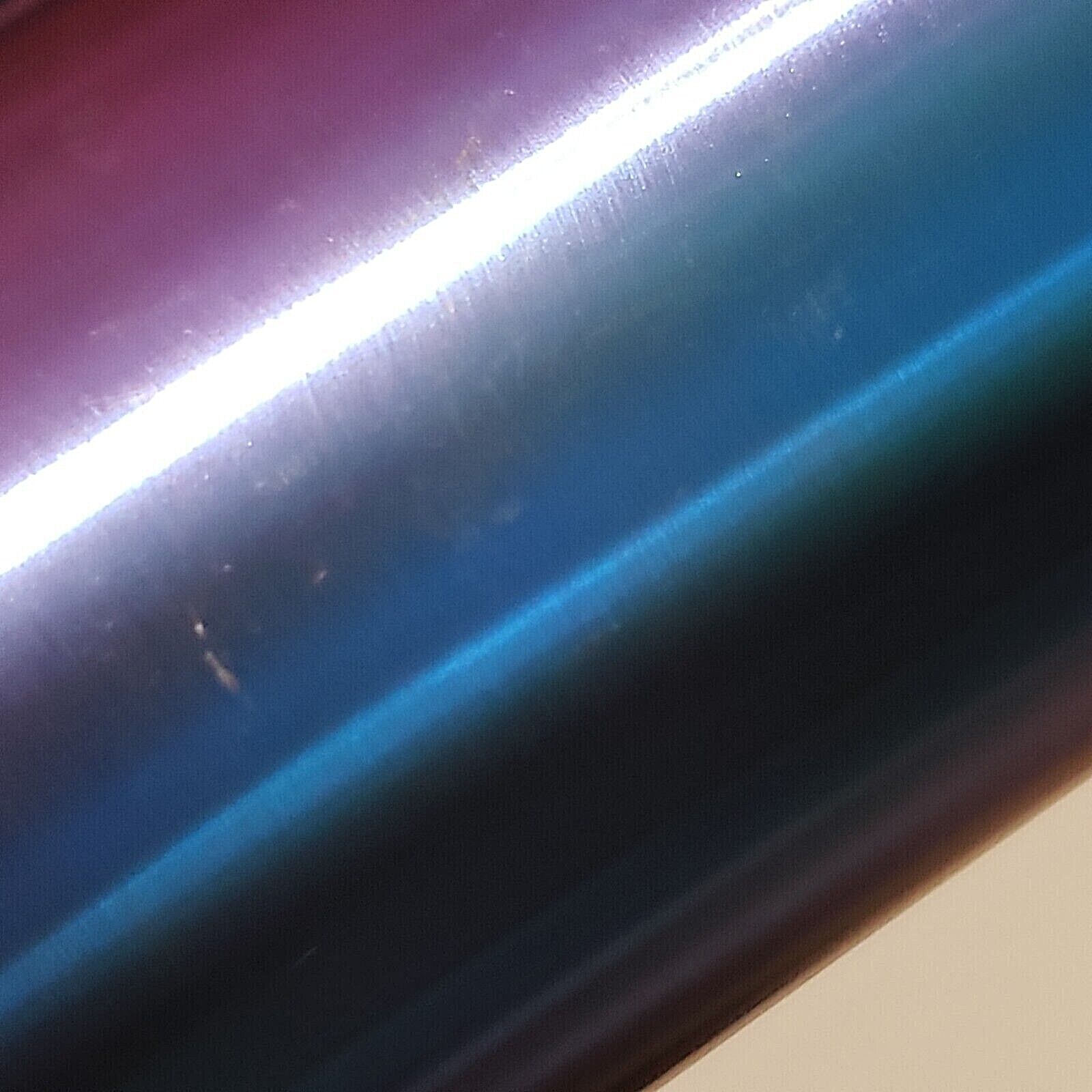 Foto 11 di 12