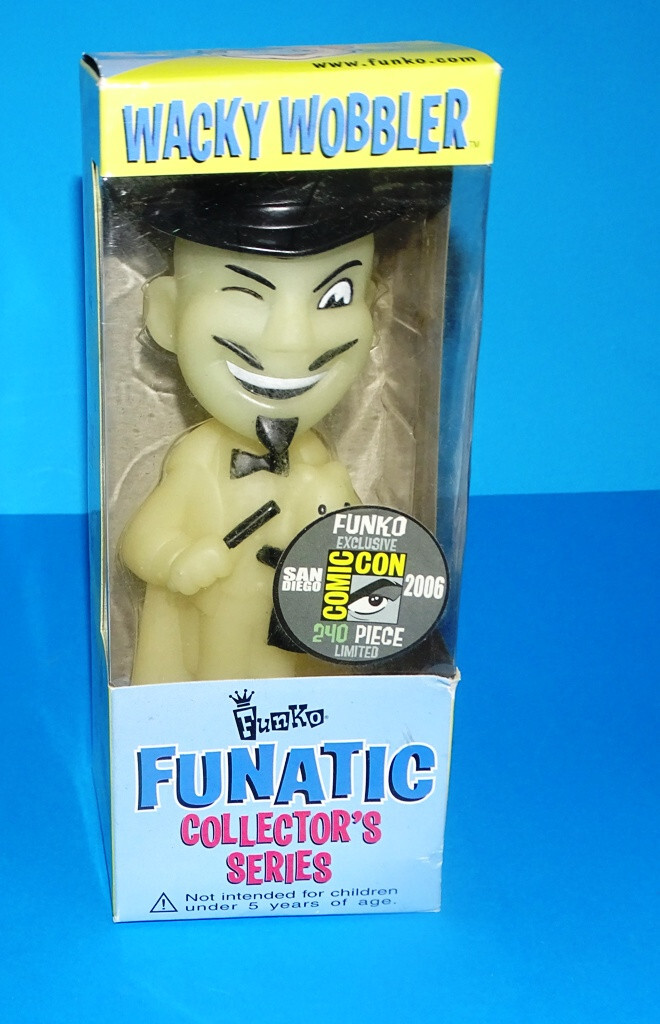 Funko Wacky Wobbler ABRACADABRA MAGICIAN 1/240 GLOW SDCC