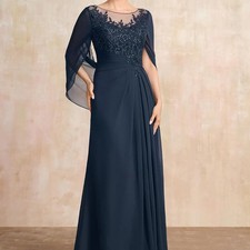 Mother of The Bride Dresses for Wedding with Cape Long Lace Appliques Dresses