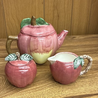 Pink Apple Novelty Ceramic Tea Set 3pc 2-Cup Teapot Lid Creamer Sugar Bowl