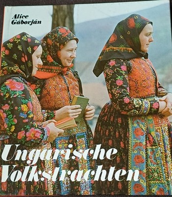 Ungarische Volkstrachten Buch Corvina Kiado