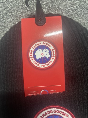 Canada goose-Arctic Disc ribbed wool beanie - Picture 3 of 5