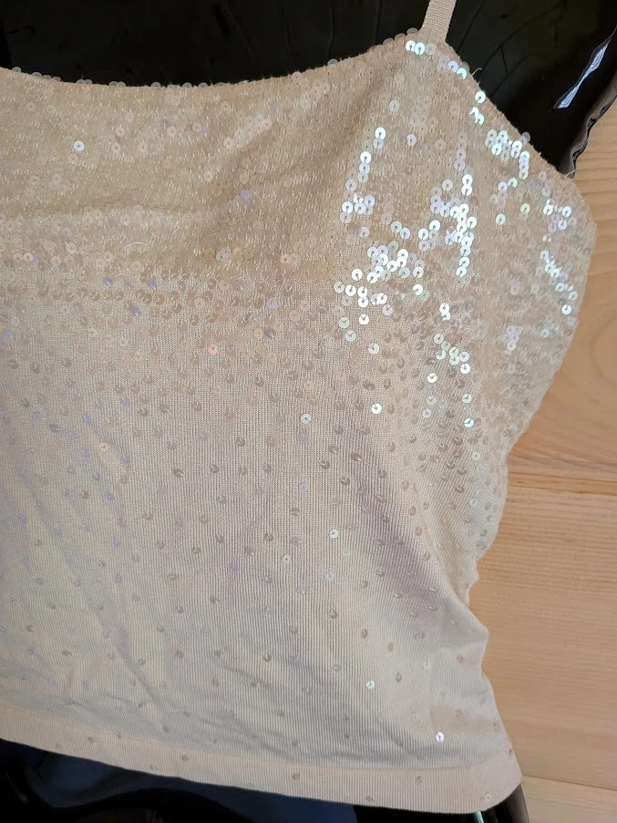 BCBGMaxAzria Sequin Camisole Tank Top Size S Silk Blend Holiday Luxury Swiftie - Image 3 of 4