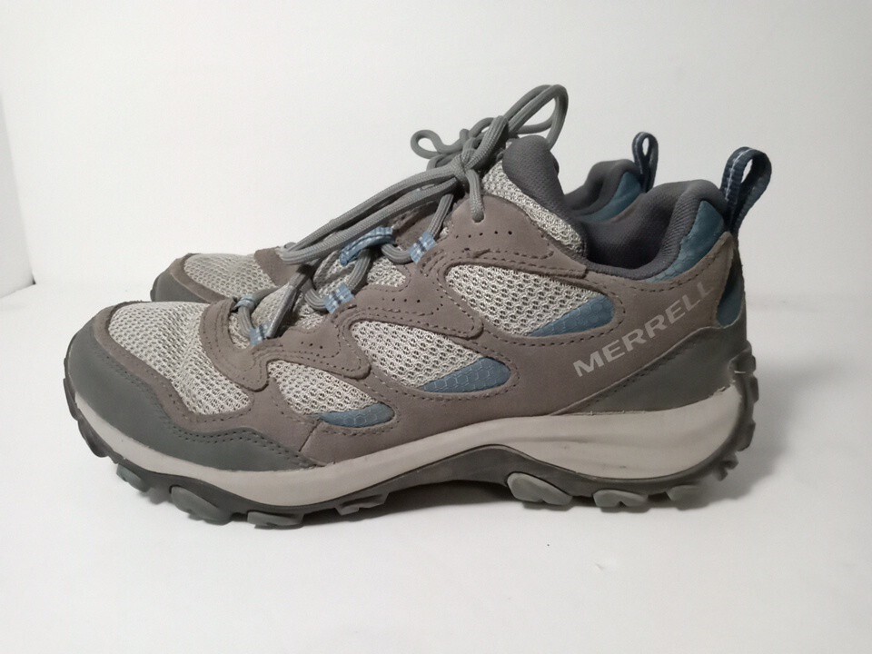 Merrell Woman