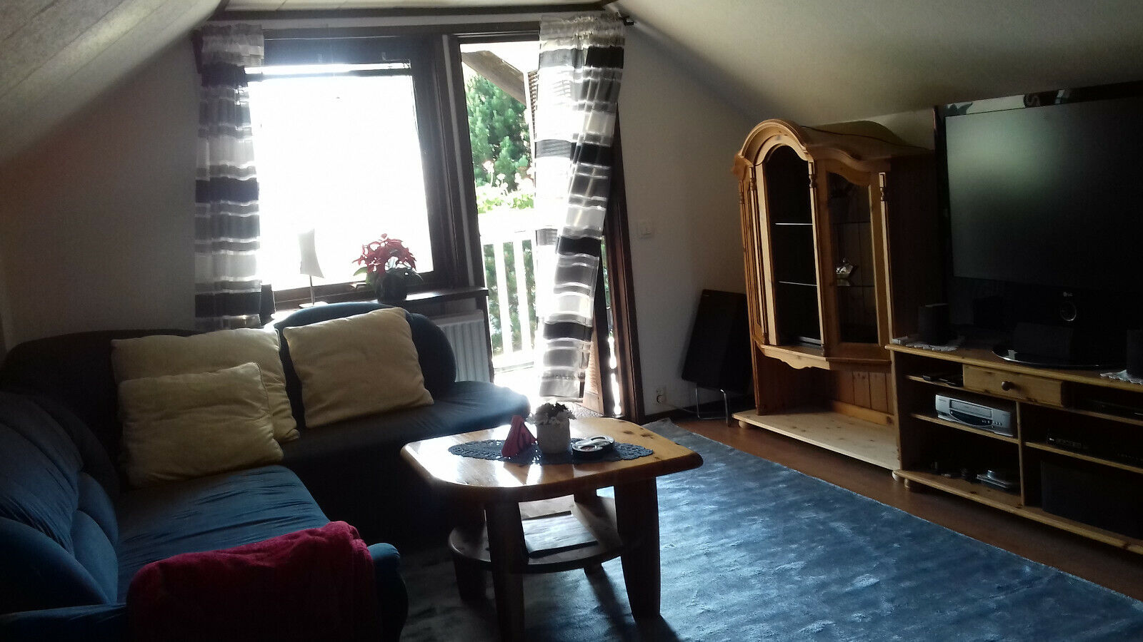 Bild 8 von 12