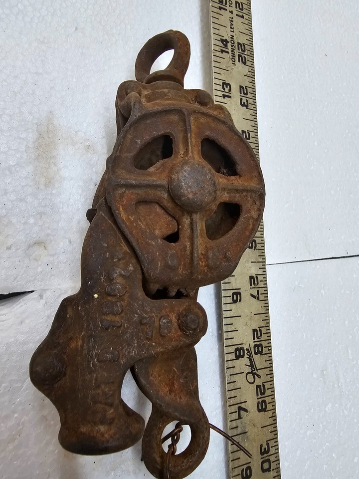 2pcs Vintage Antique Block Tackle Cast Iron Farm Barn Double Pulleys eBay