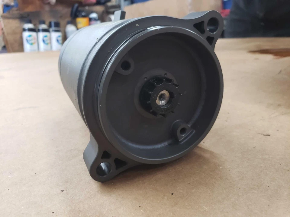 21 22 23 24 AUDI Q3 Electric Power Steering Motor ONLY, ID# 5432004252 - Image 4 of 4