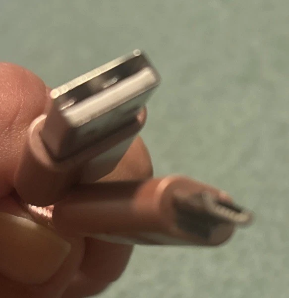 Cabo Micro USB Verizon Micbrcab Parent 4 pés  - Imagem 2 de 2